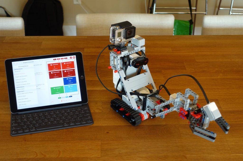 Hands-on with Swift Playgrounds for educational robots « Gian Pablo